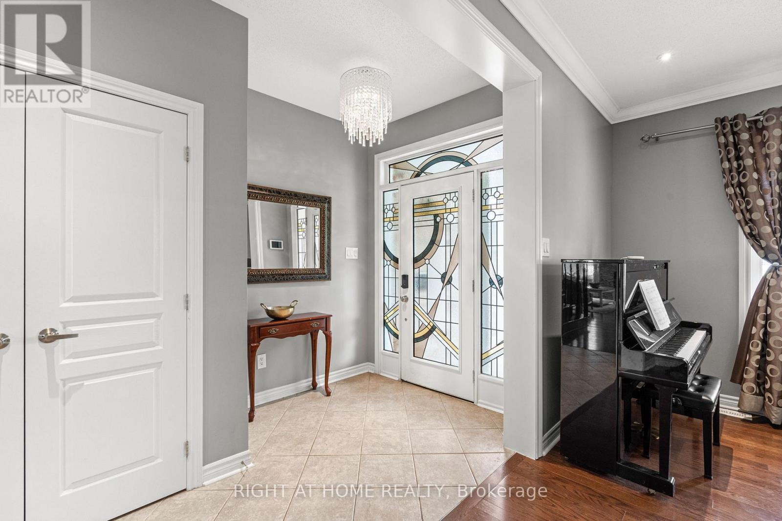 2209 Sunset Cove Circle, Ottawa, ON - Indoor Photo Showing Other Room