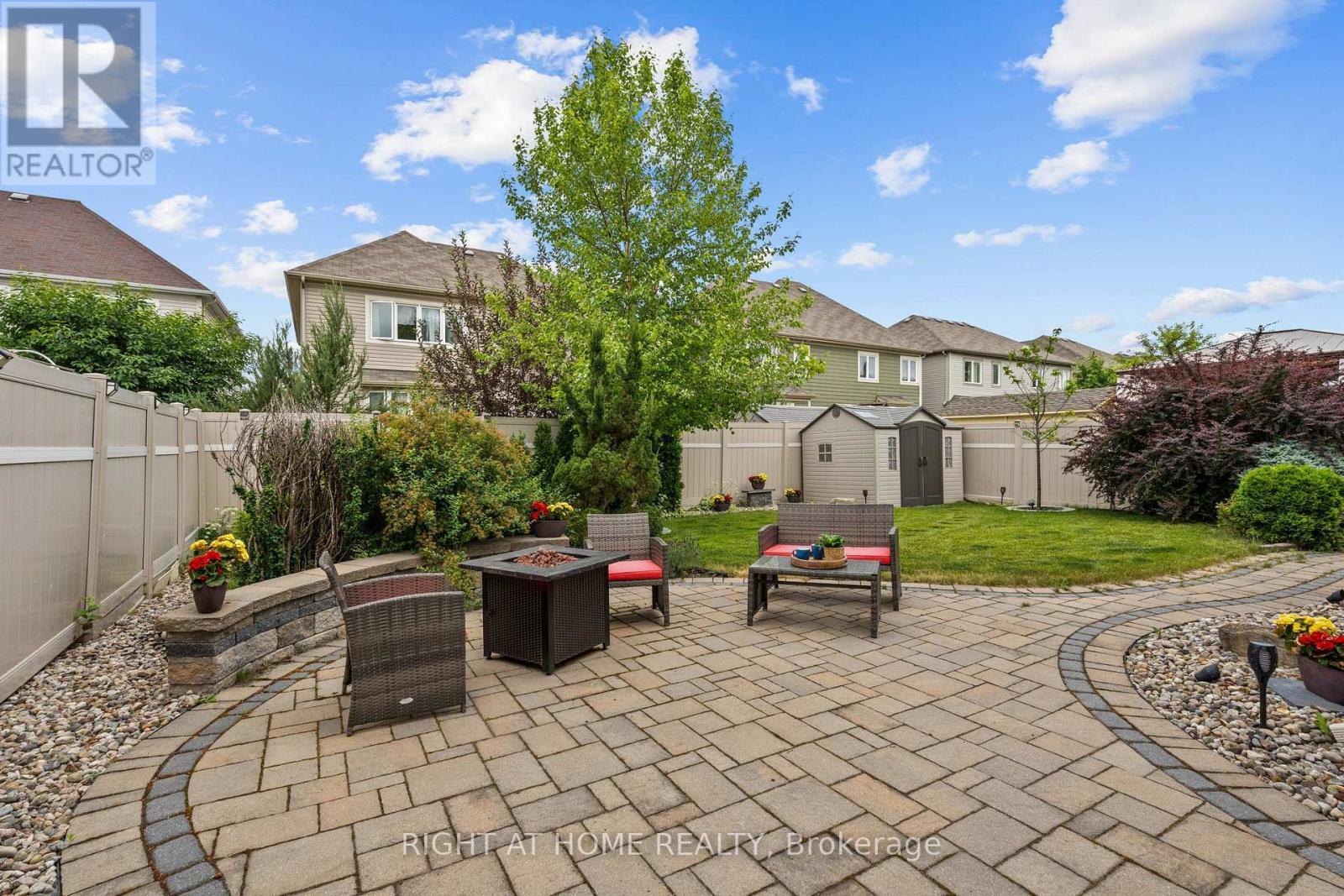 2209 Sunset Cove Circle, Ottawa, ON - Outdoor