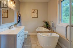 Relax & enjoy a luxurious bath in your soaker tub -