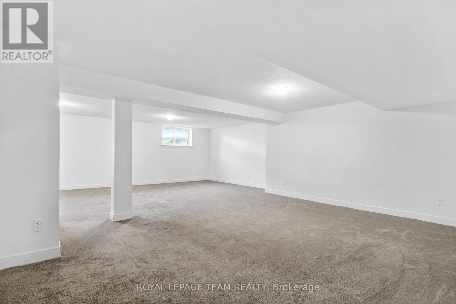 76 Big Dipper Street, Ottawa, ON - Indoor