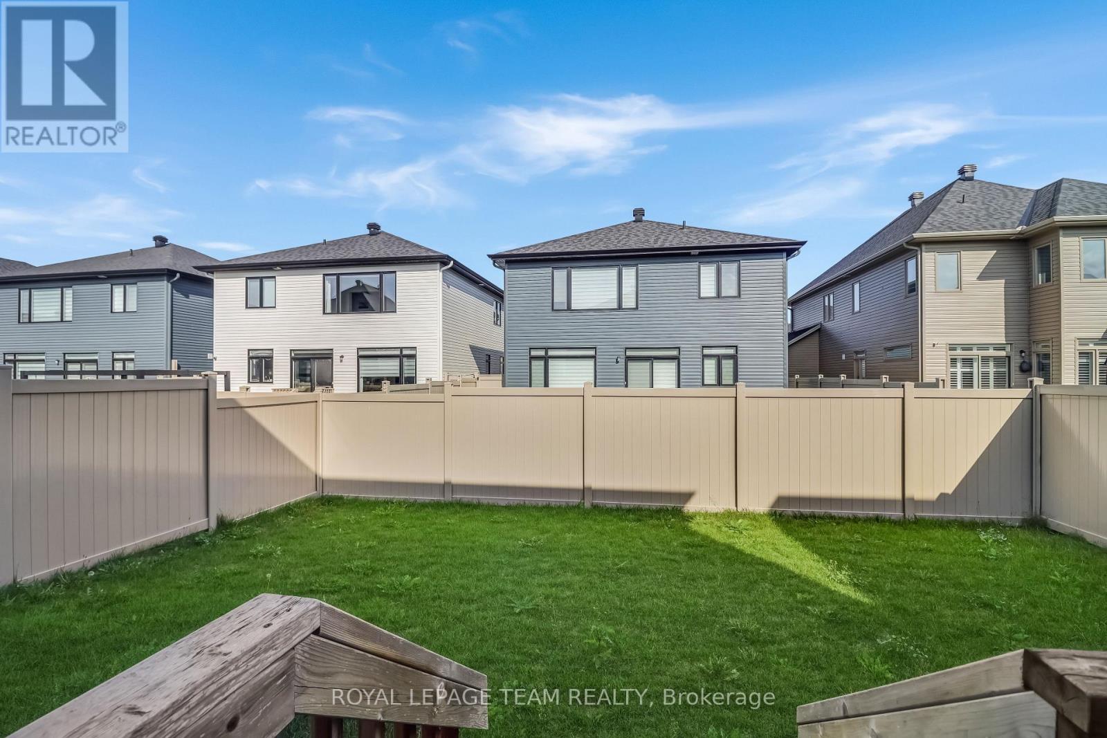 76 Big Dipper Street, Ottawa, ON - Outdoor With Backyard