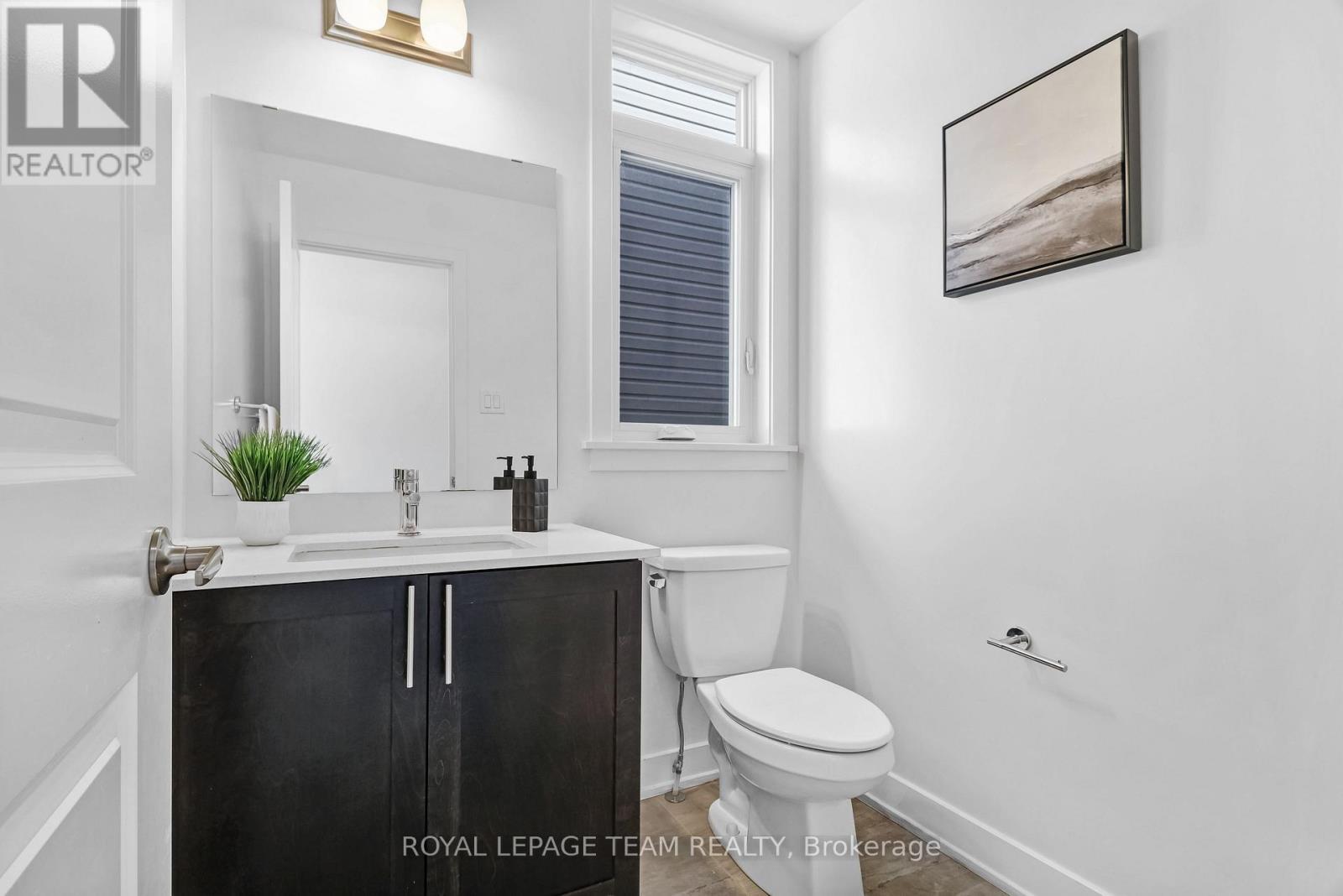76 Big Dipper Street, Ottawa, ON - Indoor Photo Showing Bathroom