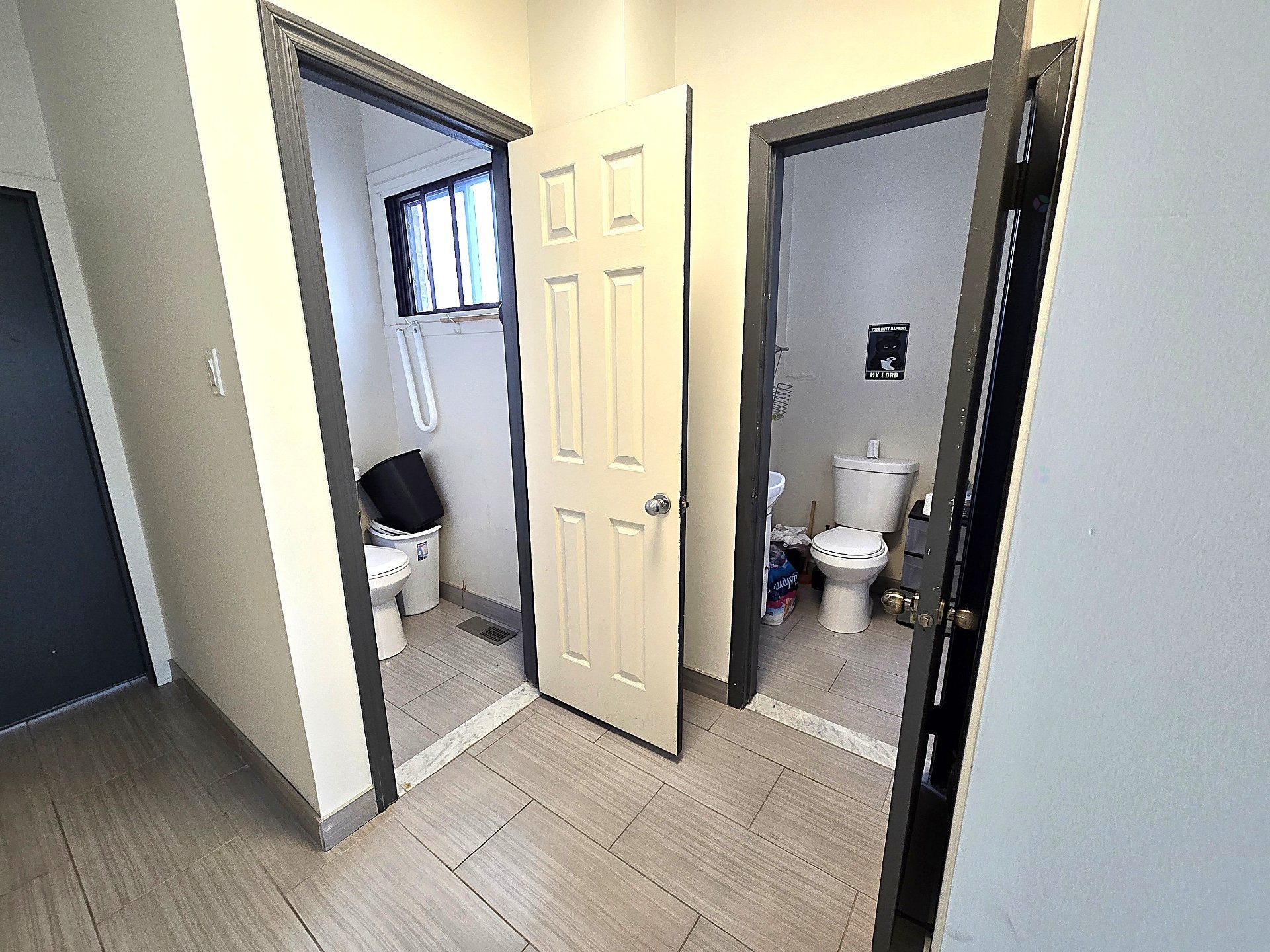 Powder room - 503 Boul. Des Laurentides, Laval (Pont-Viau), QC - Indoor