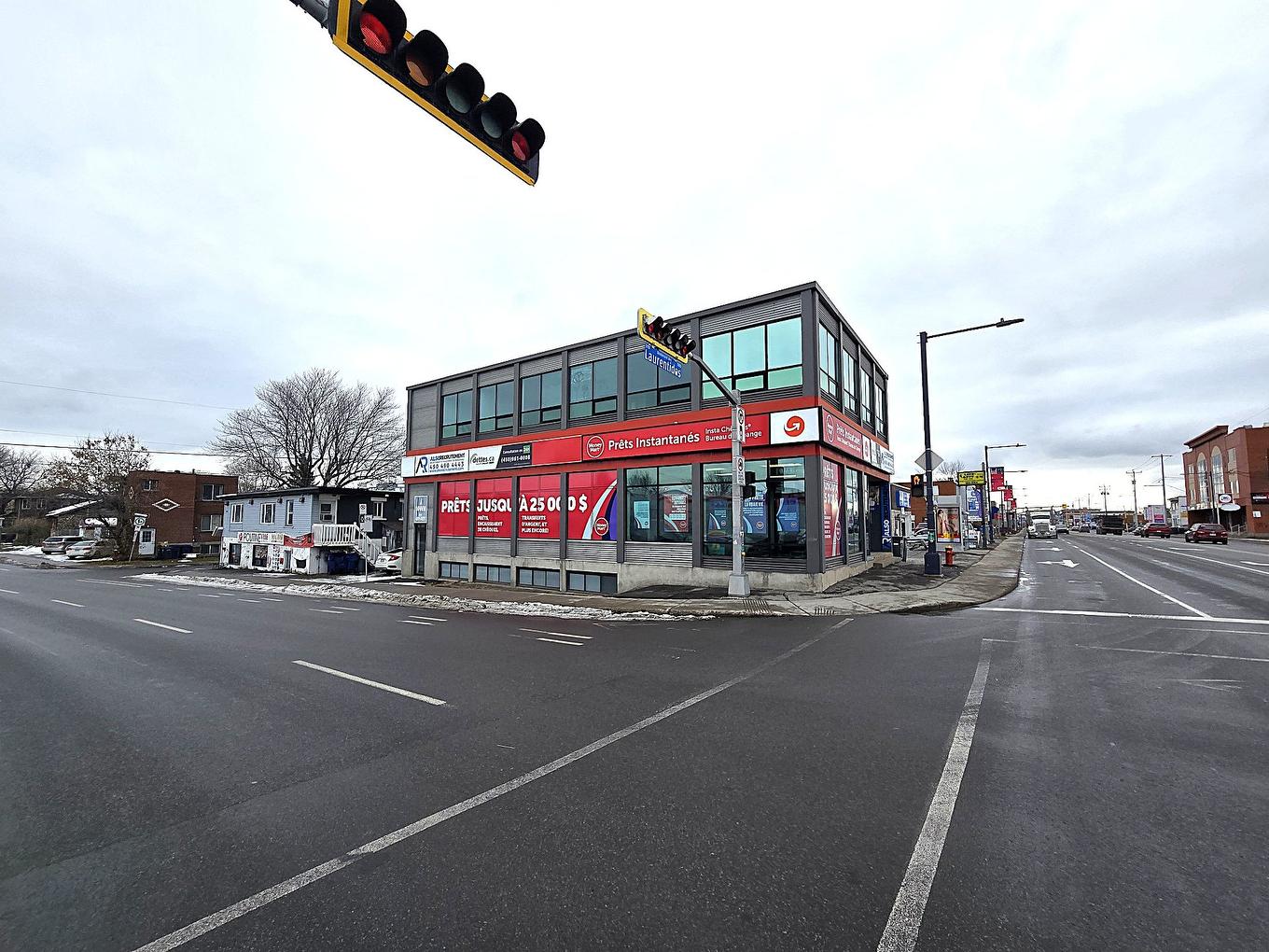 Façade - 503 Boul. Des Laurentides, Laval (Pont-Viau), QC - Outdoor