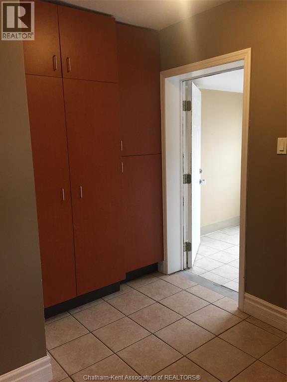 27 Keil Drive, Chatham, ON - Indoor Photo Showing Other Room