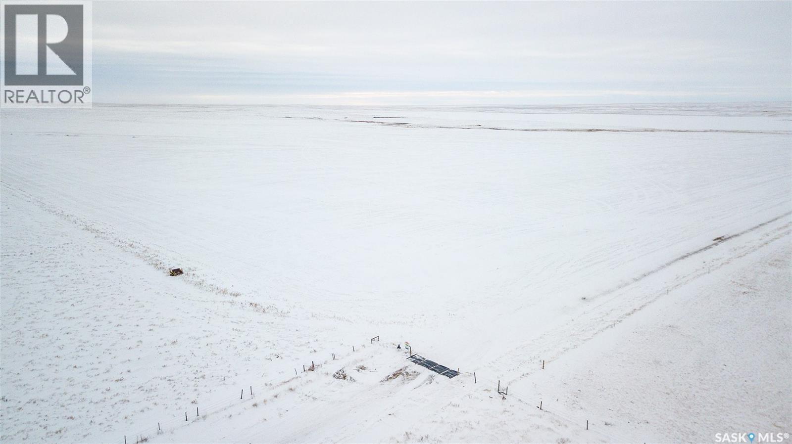 3 Quarters - Frontier, Frontier Rm No. 19, SK