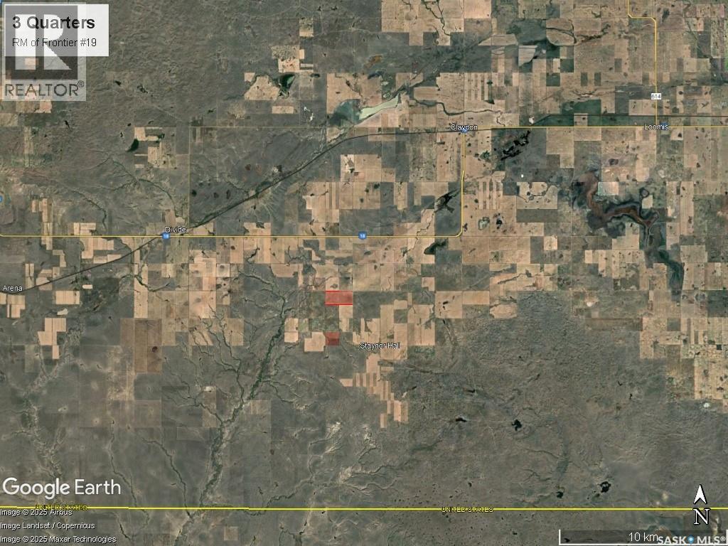 3 Quarters - Frontier, Frontier Rm No. 19, SK