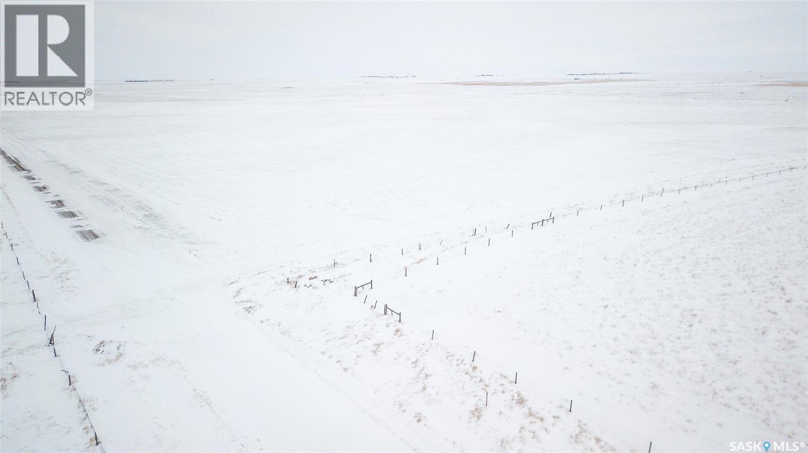 3 Quarters - Frontier, Frontier Rm No. 19, SK