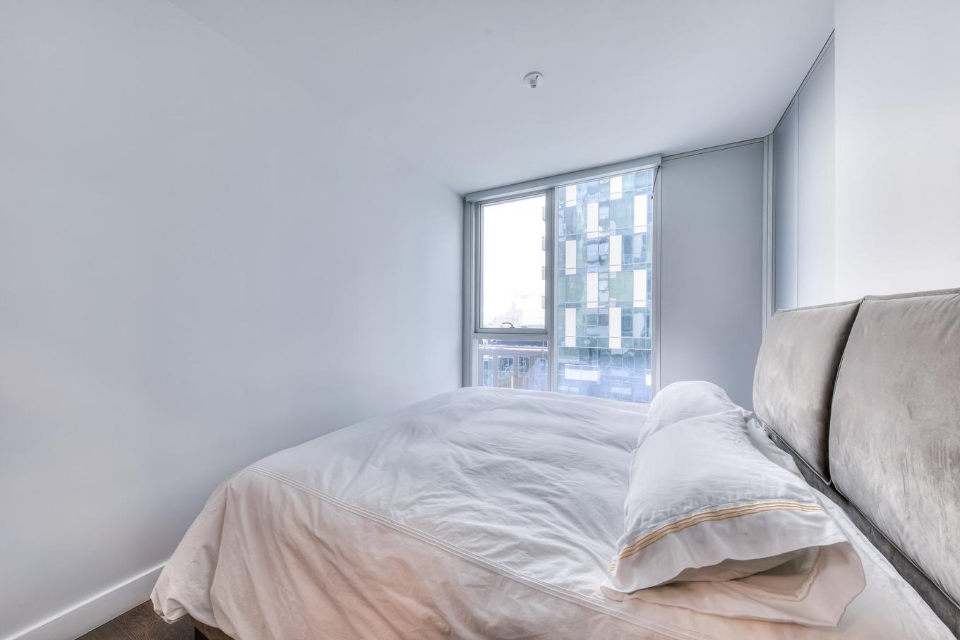 Chambre à coucher - 711-1400 Boul. René-Lévesque O., Montréal (Ville-Marie), QC - Indoor Photo Showing Bedroom