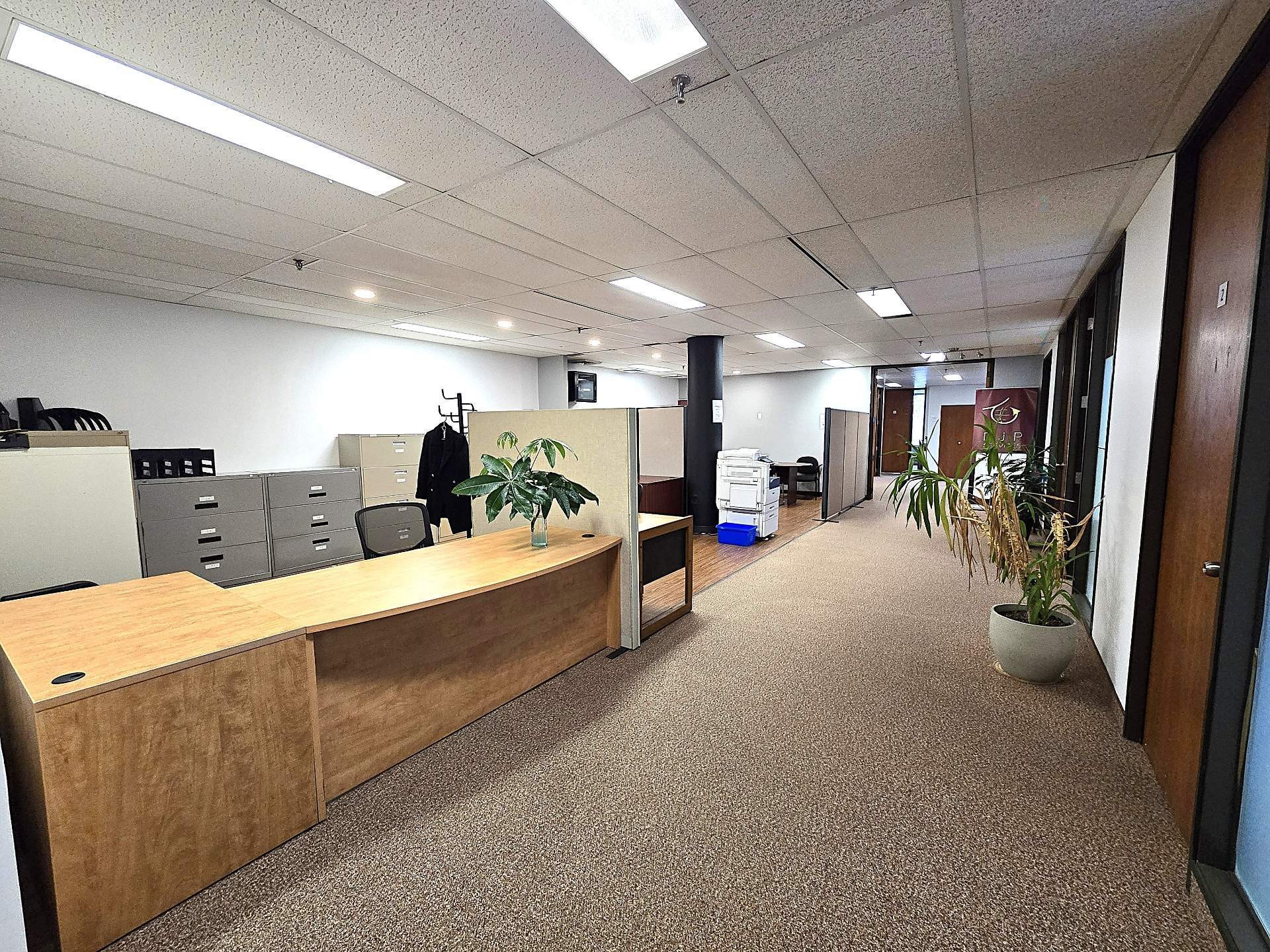 Office - 450-1600 Boul. Henri-Bourassa O., Montréal (Ahuntsic-Cartierville), QC - Indoor