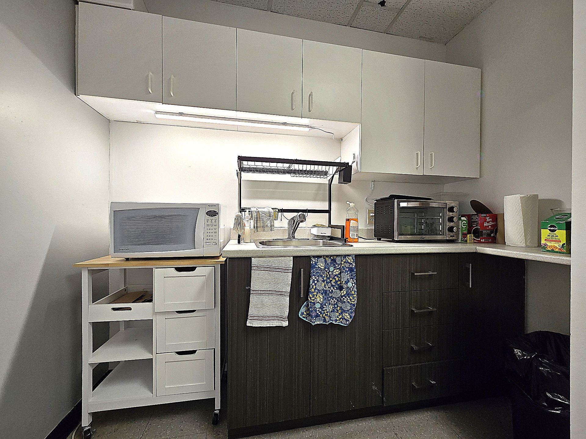 Kitchen - 450-1600 Boul. Henri-Bourassa O., Montréal (Ahuntsic-Cartierville), QC - Indoor Photo Showing Kitchen