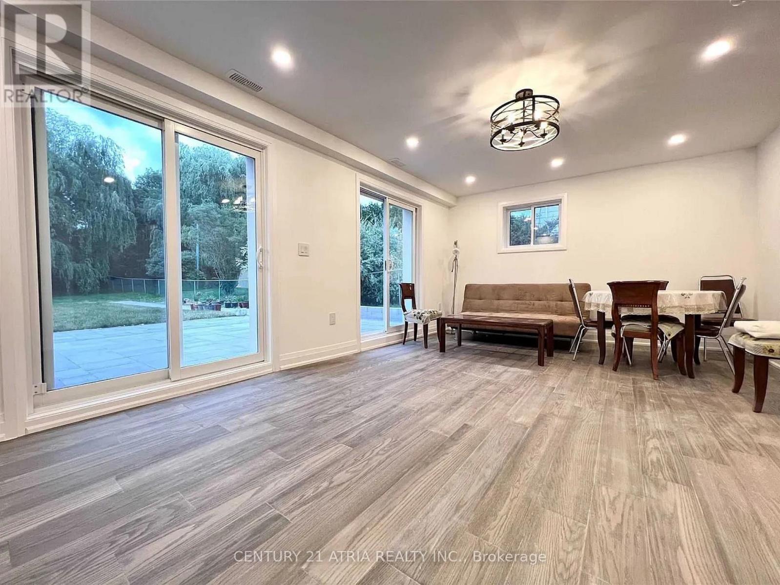 Bsmt - 115 Belfry Drive, Newmarket, ON - Indoor Photo Showing Other Room