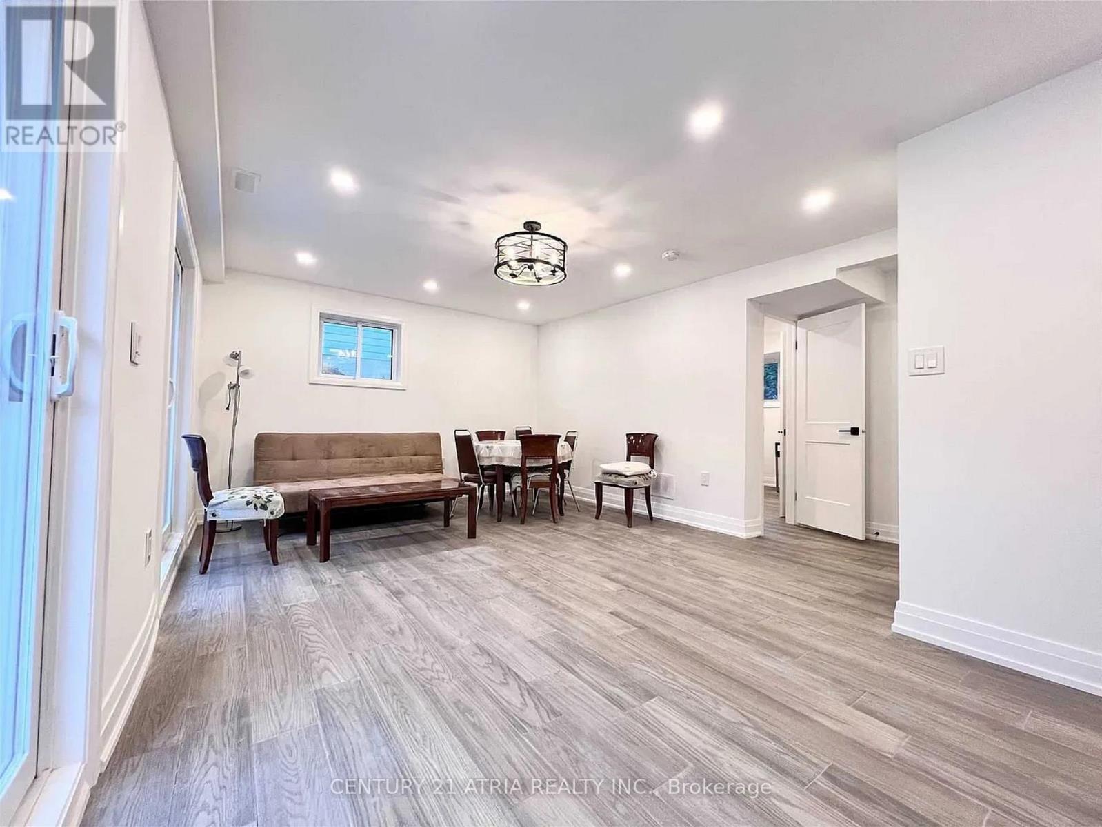 Bsmt - 115 Belfry Drive, Newmarket, ON - Indoor Photo Showing Other Room