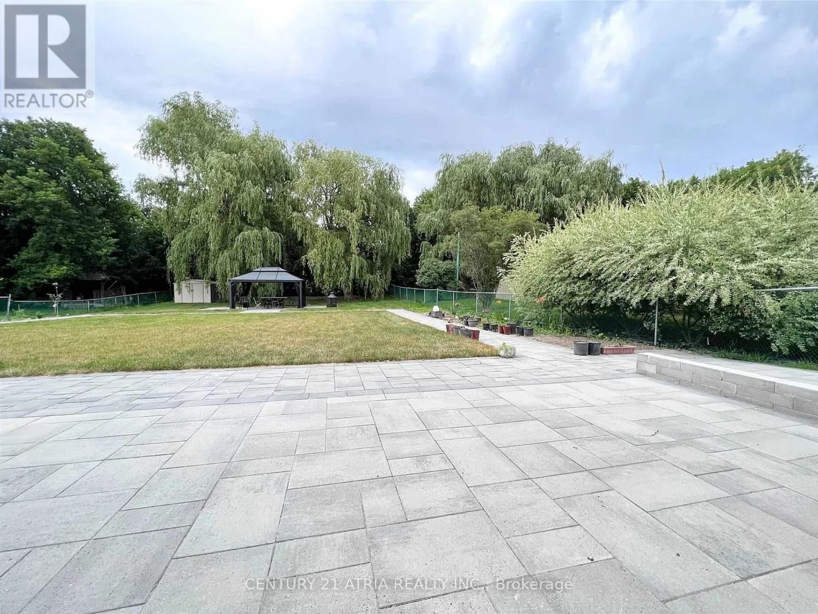 Bsmt - 115 Belfry Drive, Newmarket, ON - Outdoor