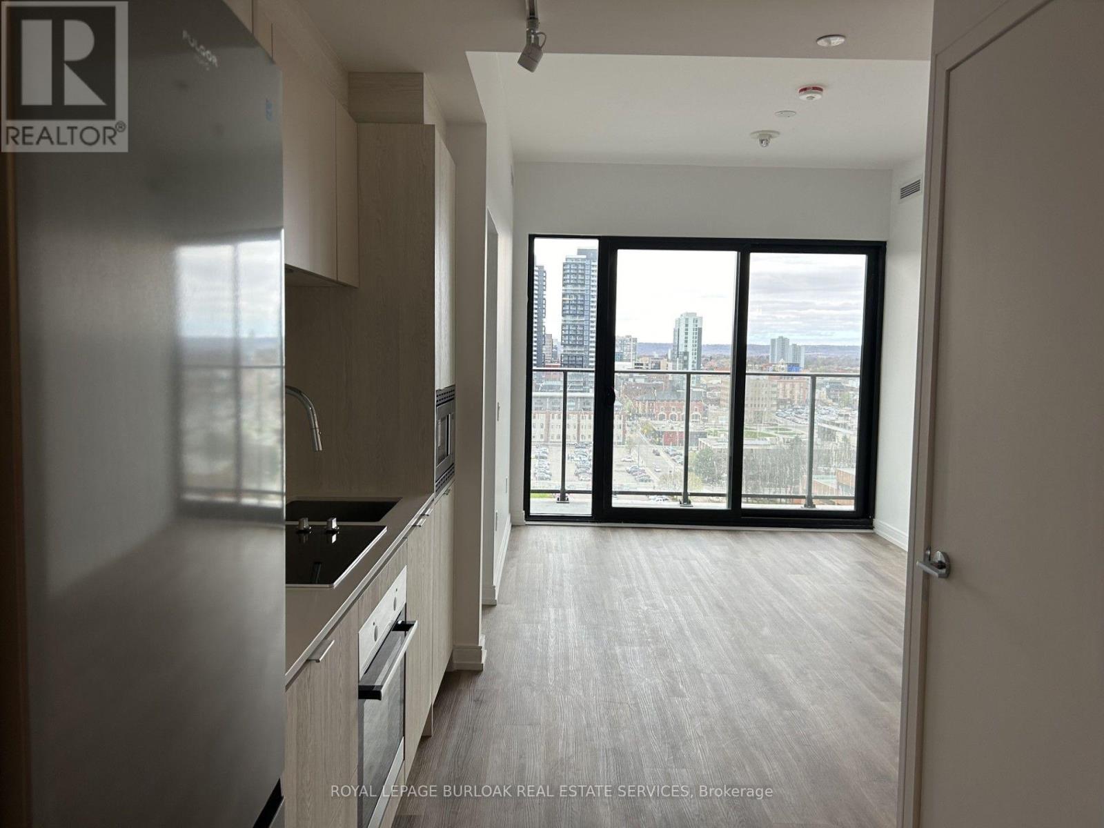 1509 - 1 Jarvis Street, Hamilton, ON - Indoor