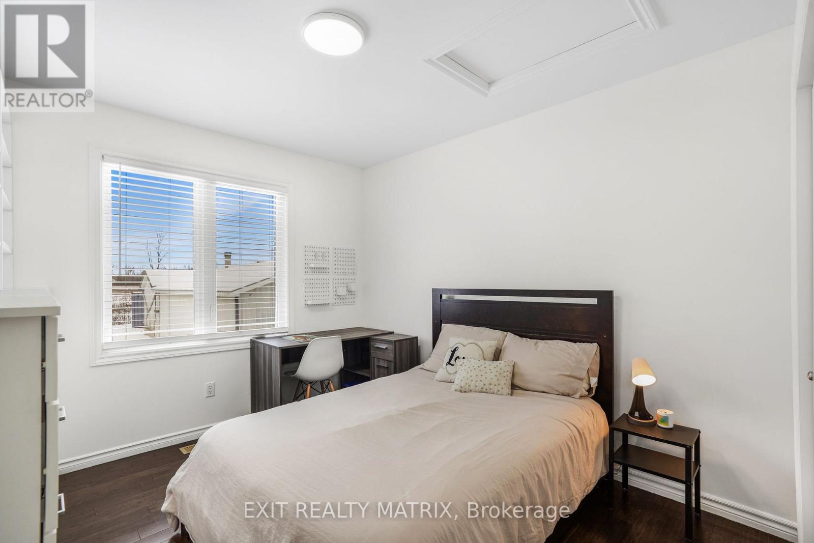 156 Longueuil Street, Champlain, ON - Indoor Photo Showing Bedroom