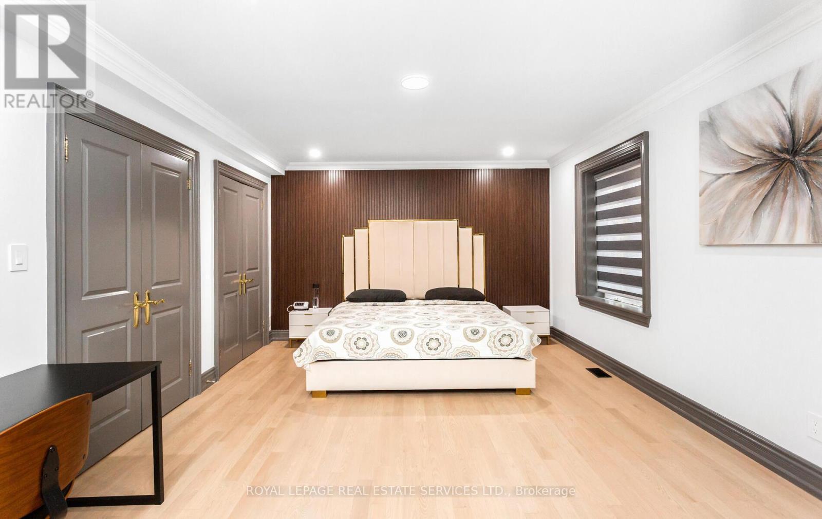 197 The Bridle Path, Toronto, ON - Indoor Photo Showing Bedroom