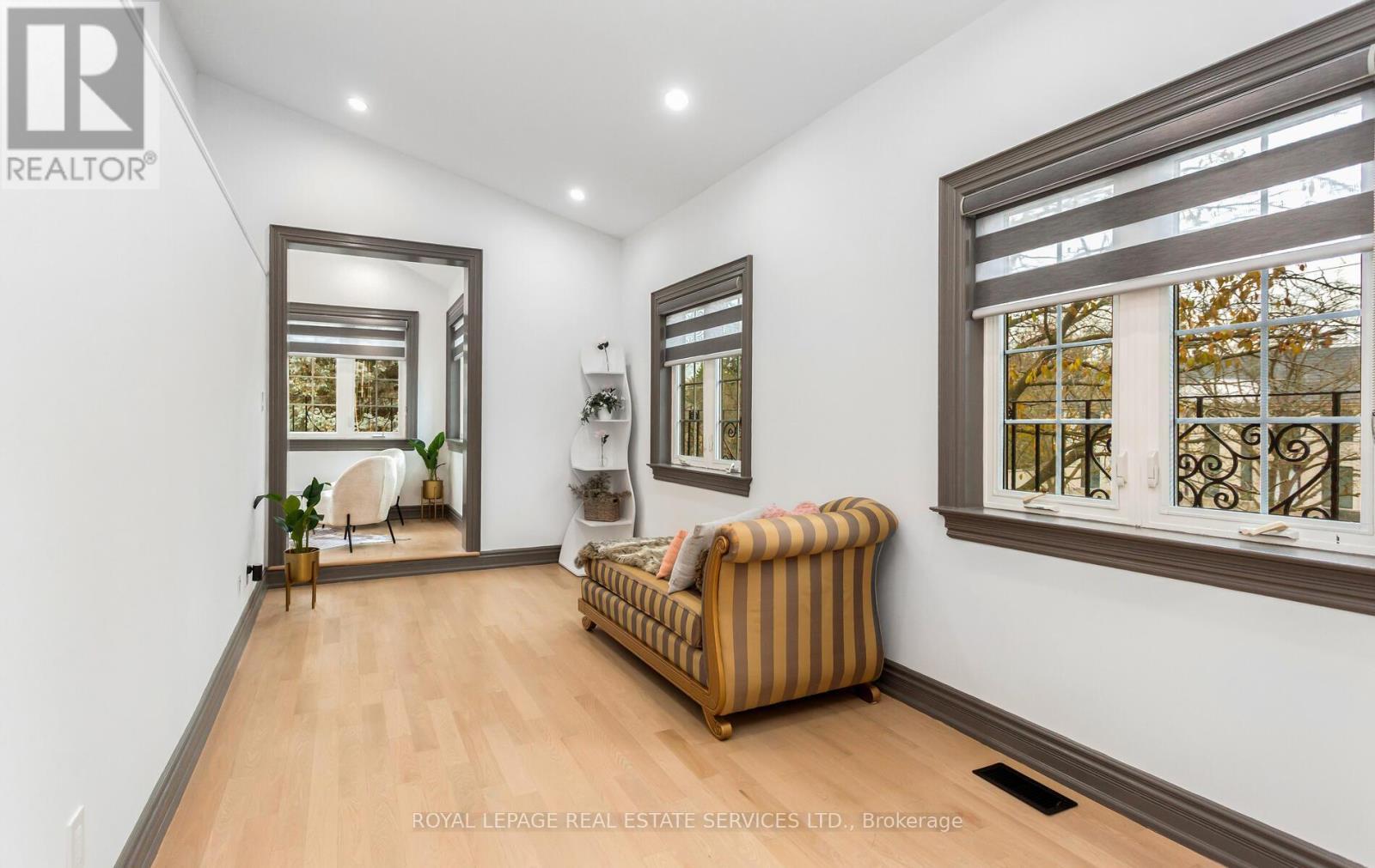 197 The Bridle Path, Toronto, ON - Indoor Photo Showing Other Room