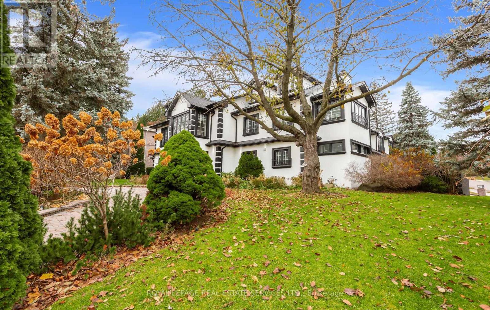 197 The Bridle Path, Toronto, ON - Outdoor