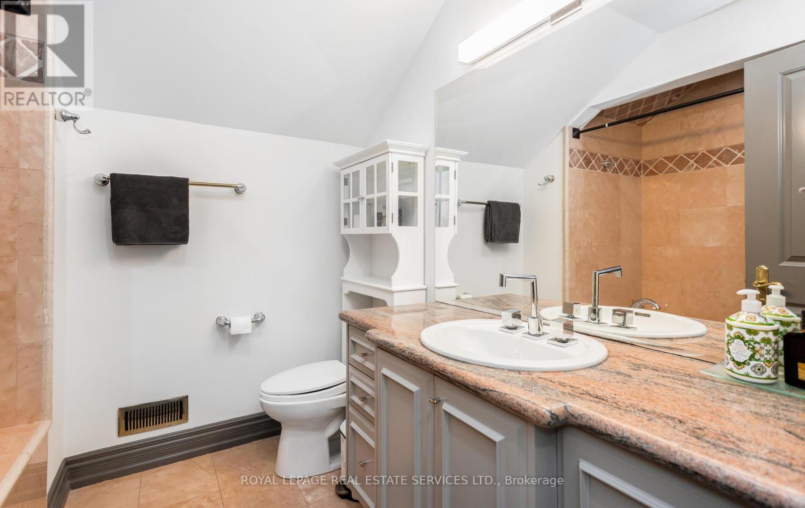 197 The Bridle Path, Toronto, ON - Indoor Photo Showing Bathroom