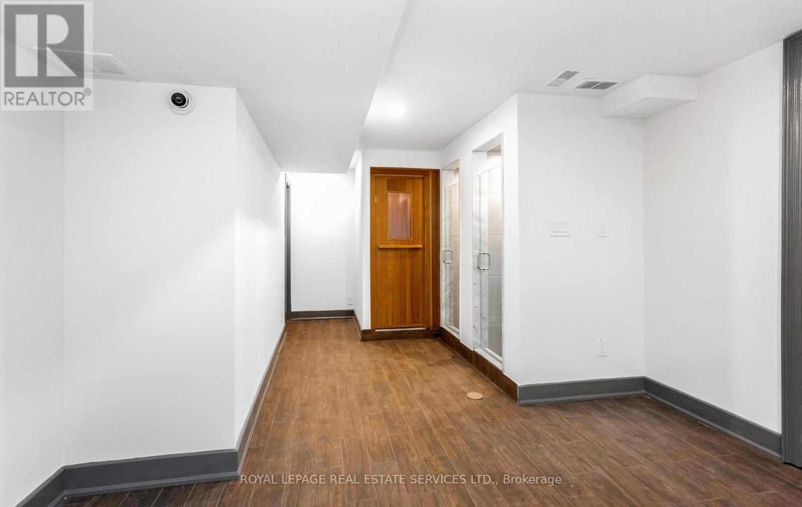 197 The Bridle Path, Toronto, ON - Indoor Photo Showing Other Room