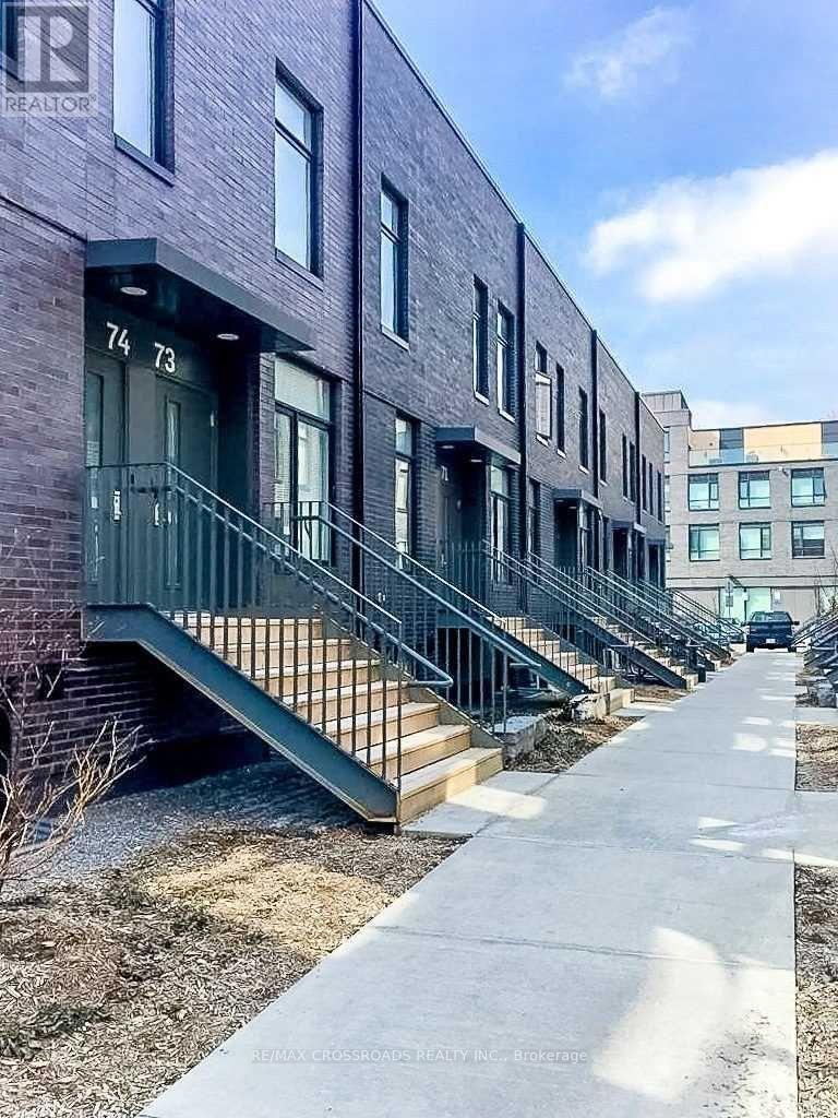 73-1 - 1760 Simcoe Street N, Oshawa, ON - Outdoor