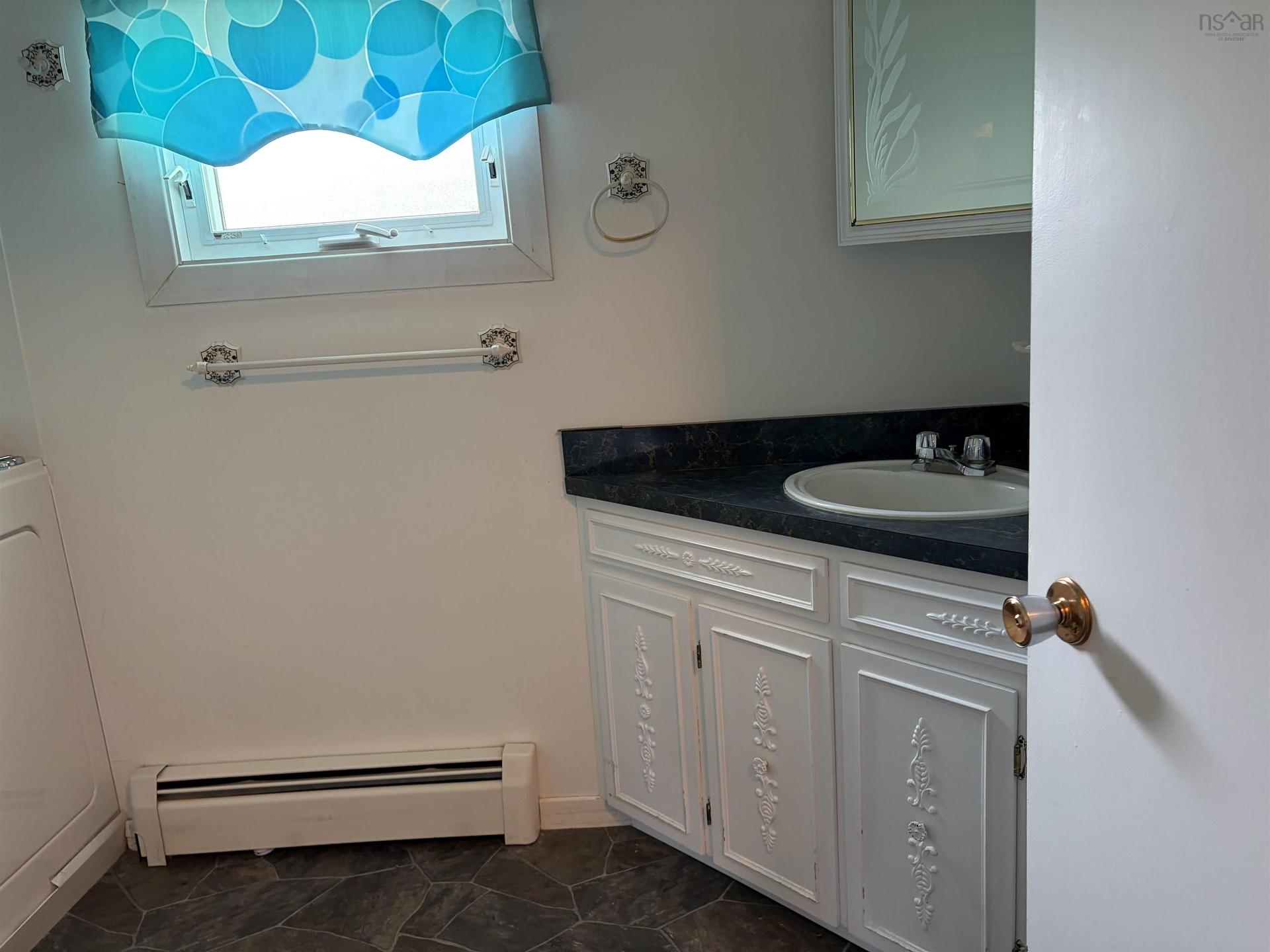 16364 Cabot Trail, La Prairie, NS