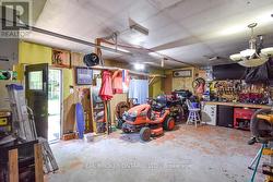 Very spacious detached garage -