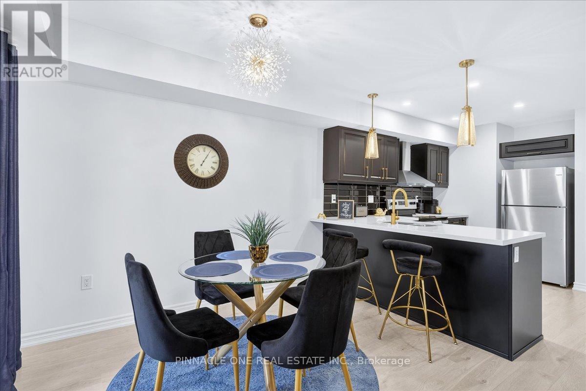 4 - 41 Pumpkin Corner Crescent, Barrie, ON - Indoor