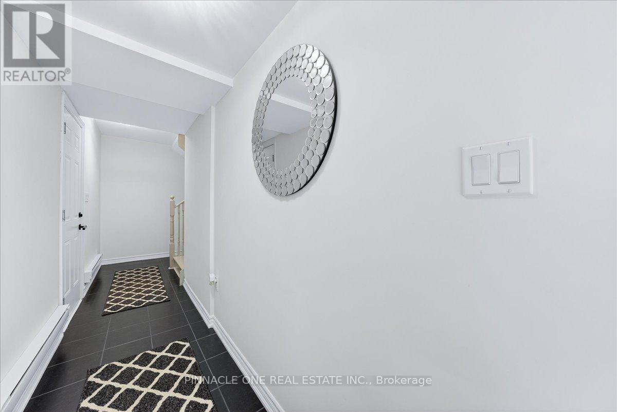 4 - 41 Pumpkin Corner Crescent, Barrie, ON - Other