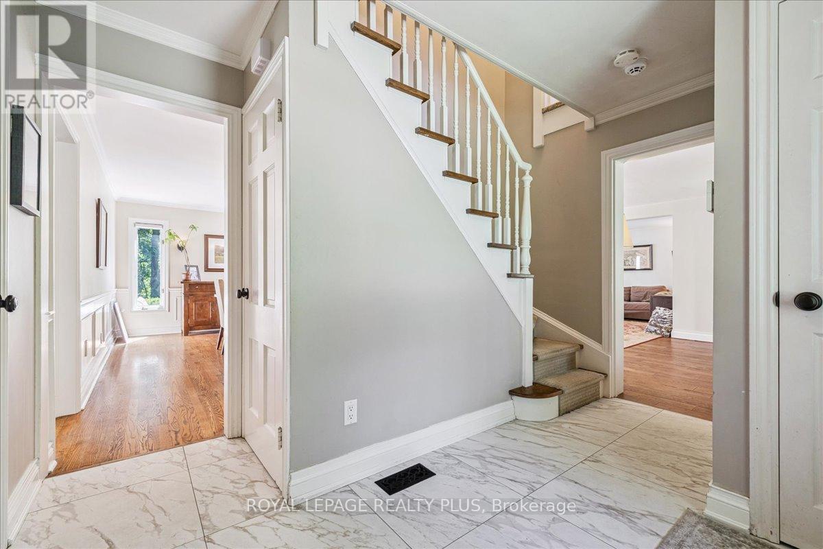 1258 Ravine Drive, Mississauga, ON - Indoor Photo Showing Other Room