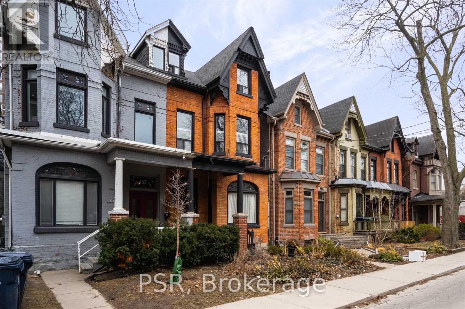 2 - 151 Robert Street, Toronto, ON - Outdoor With Facade