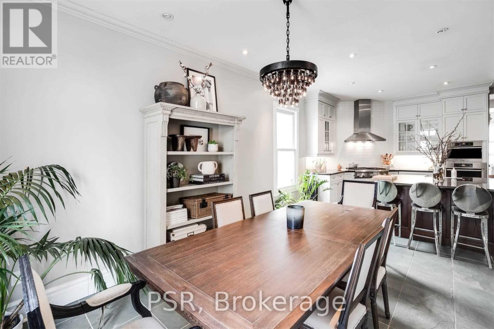 2 - 151 Robert Street, Toronto, ON - Indoor Photo Showing Dining Room