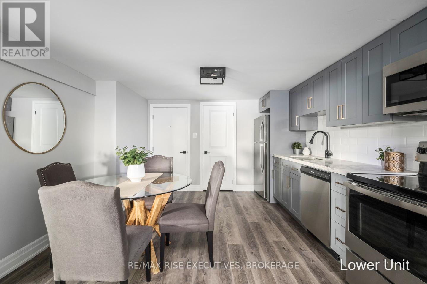 2 - 34 Ruskin Street, Kingston (East Of Sir John A. Blvd), ON - Indoor