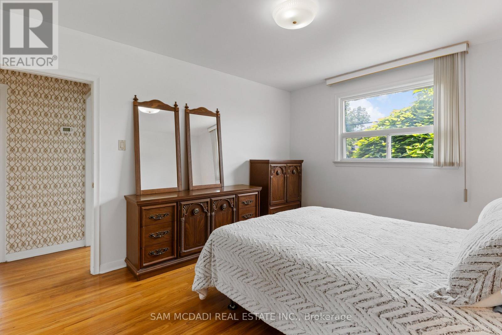 70 Frost Street, Toronto, ON - Indoor Photo Showing Bedroom