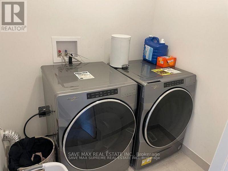 15 Mackenzie Street, Southgate, ON - Indoor Photo Showing Laundry Room