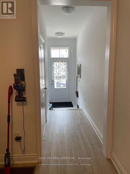 15 Mackenzie Street, Southgate, ON - Indoor Photo Showing Other Room