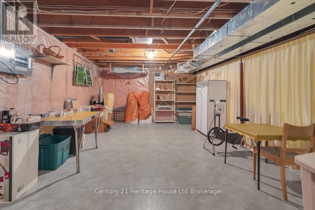 14 Mcdonald Court, Tillsonburg, ON - Indoor Photo Showing Basement