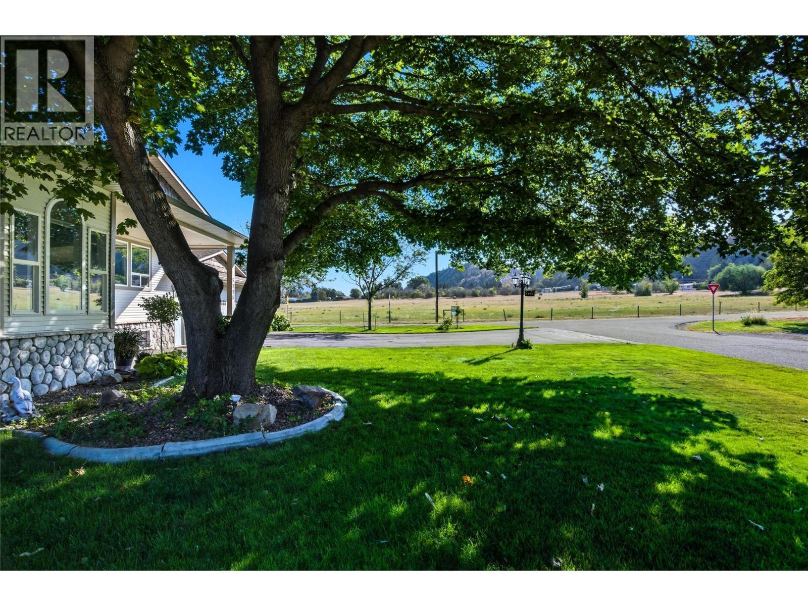 5996 Todd Hill Crescent, Kamloops, BC - Outdoor