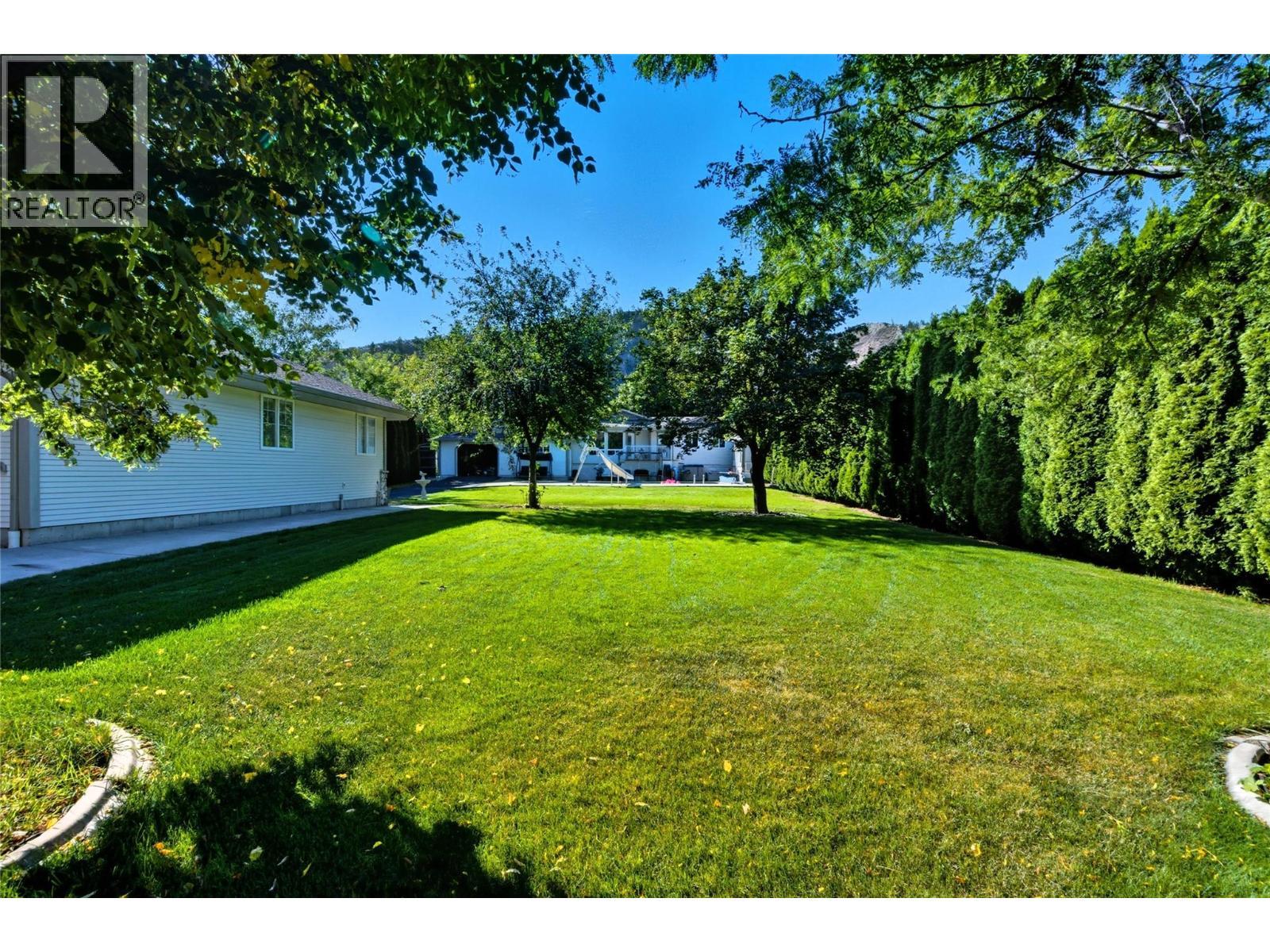 5996 Todd Hill Crescent, Kamloops, BC - Outdoor