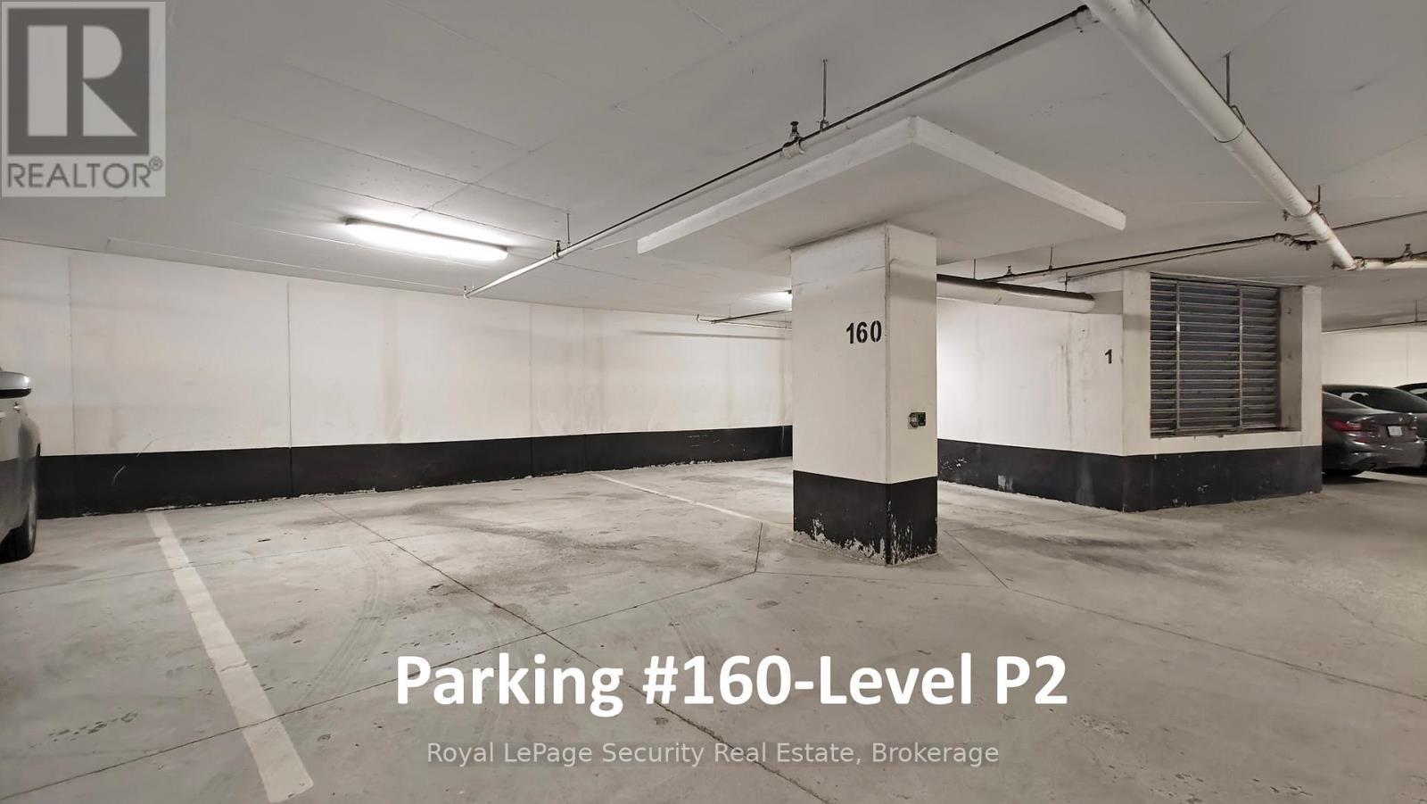 #403 - 25 Fontenay Court, Toronto, ON - Indoor Photo Showing Garage
