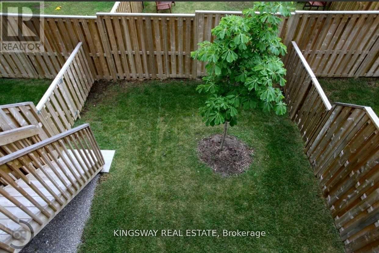 63 - 3050 Erin Centre Boulevard, Mississauga, ON - Outdoor