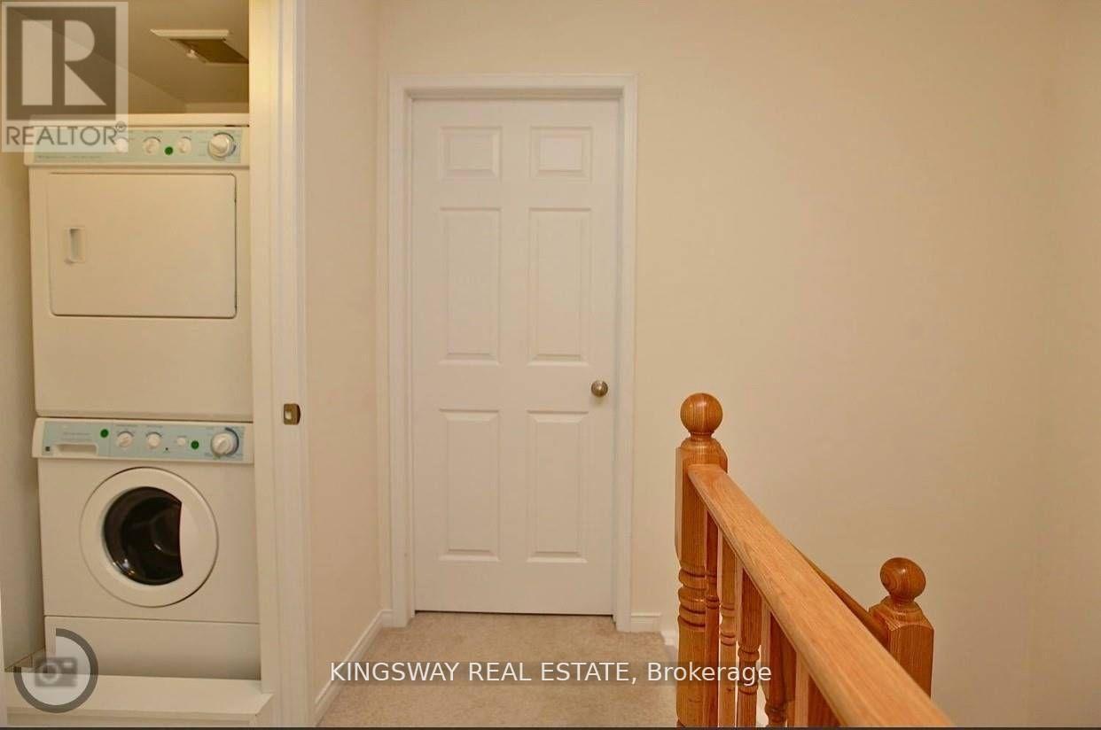 63 - 3050 Erin Centre Boulevard, Mississauga, ON - Indoor Photo Showing Laundry Room