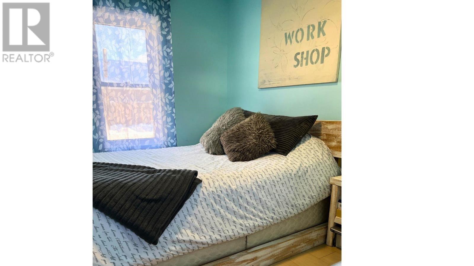 17 Third Ave, Wawa, ON - Indoor Photo Showing Bedroom