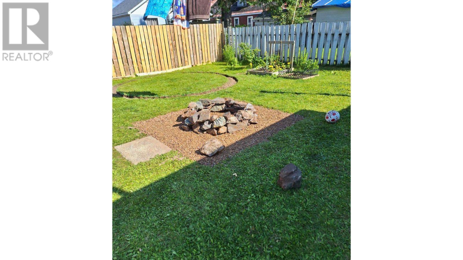 17 Third Ave, Wawa, ON - Outdoor