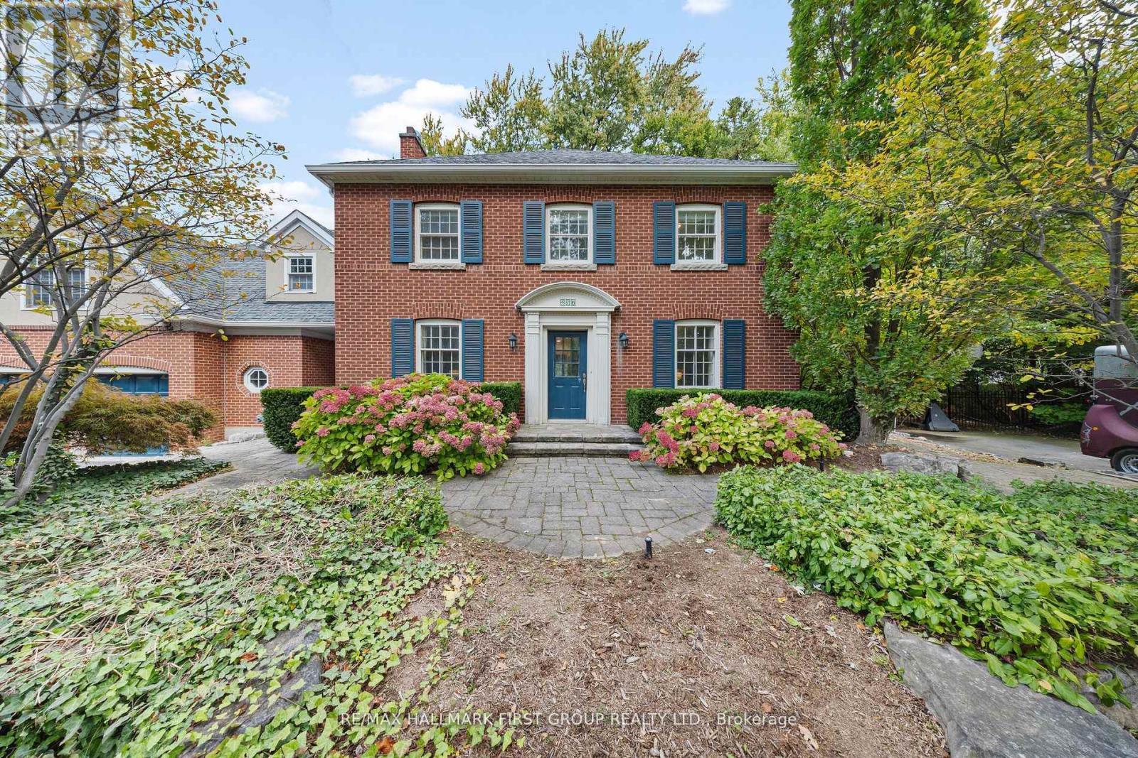 257 Roseland Crescent, Burlington, ON - Outdoor