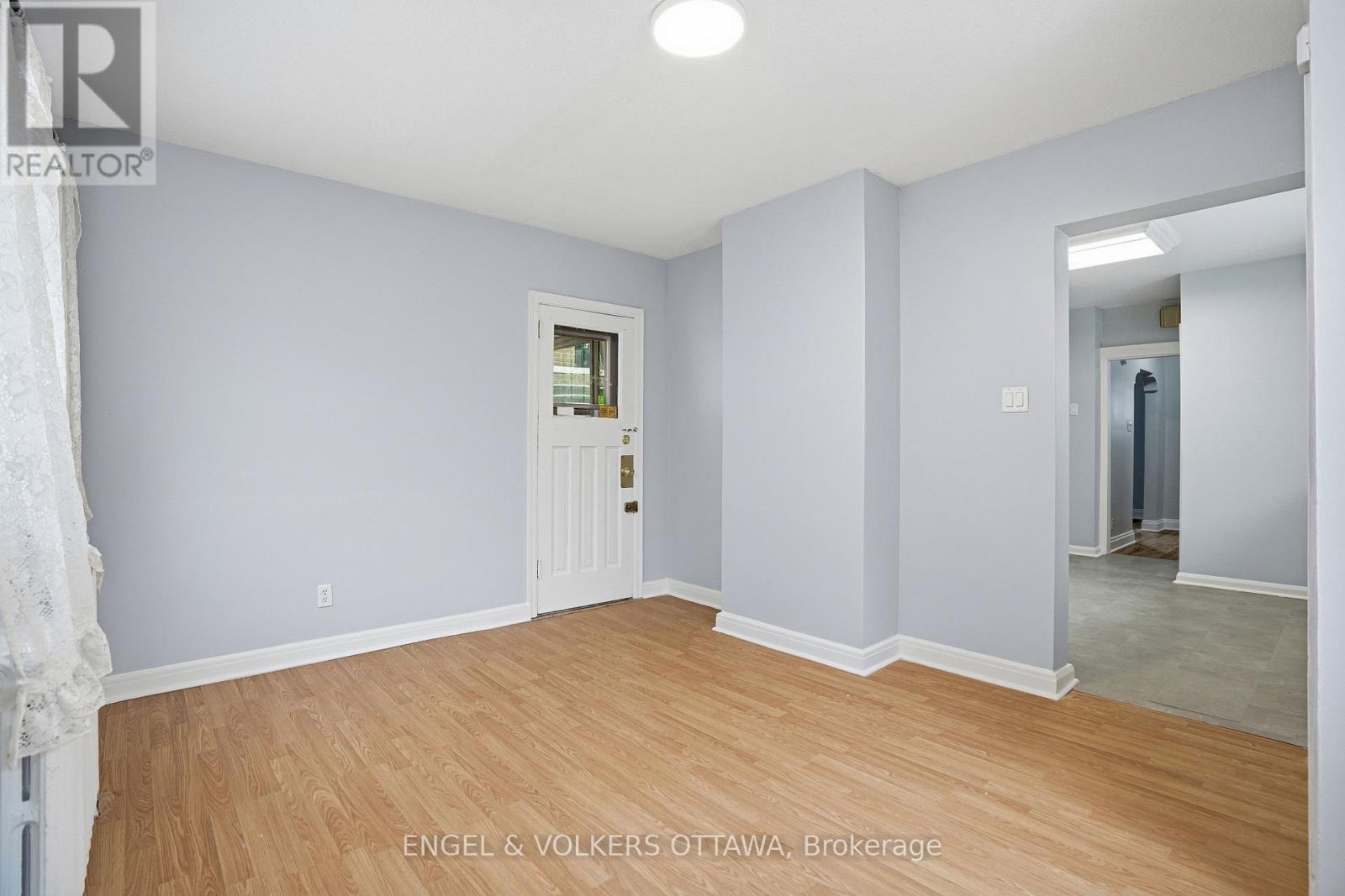 153 Hickory Street, Ottawa, ON - Indoor Photo Showing Other Room