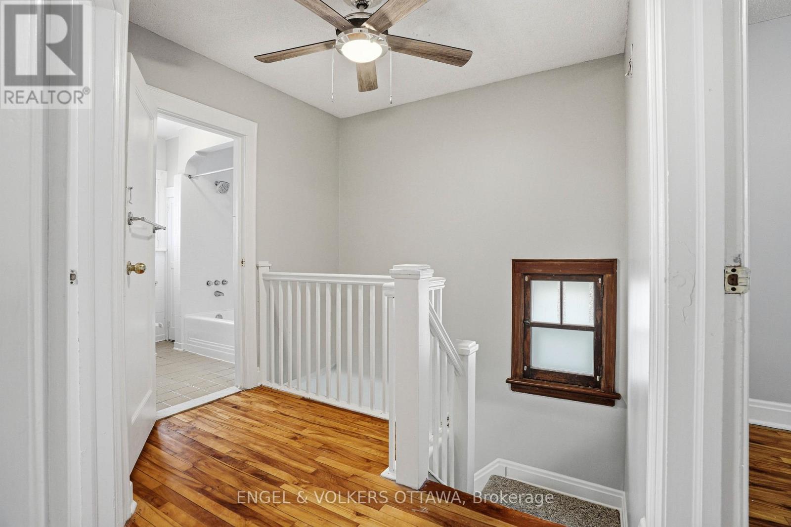 153 Hickory Street, Ottawa, ON - Indoor Photo Showing Other Room