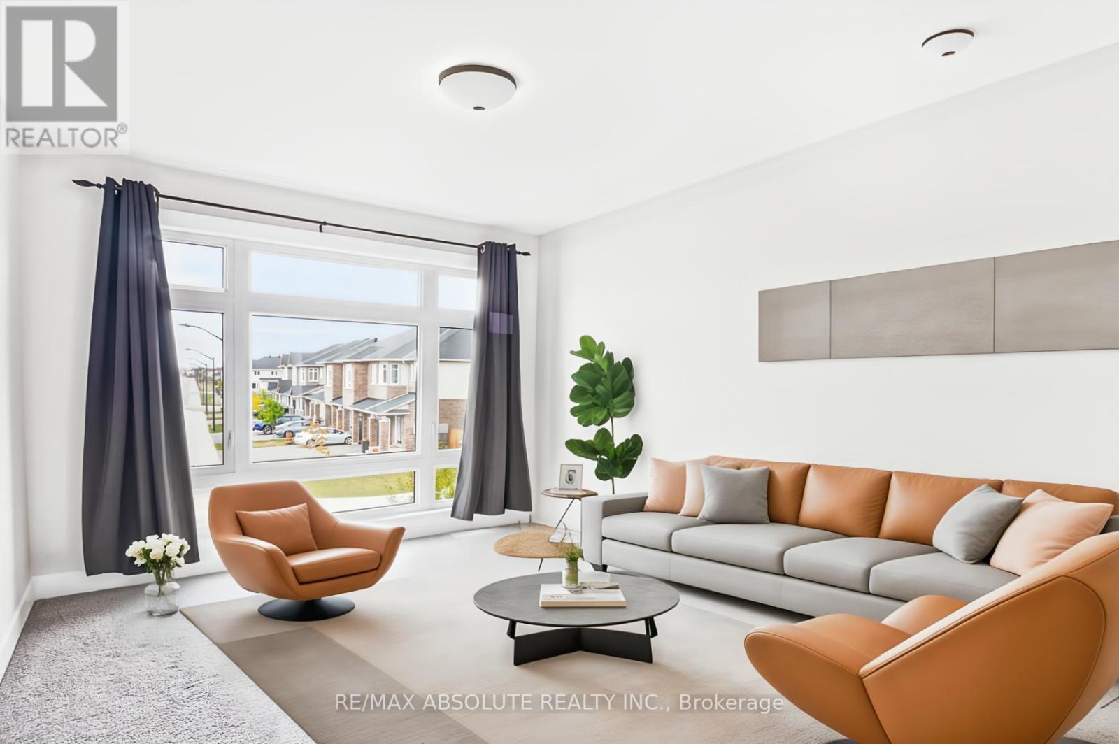 184 Hooper Street, Carleton Place, ON - Indoor Photo Showing Living Room