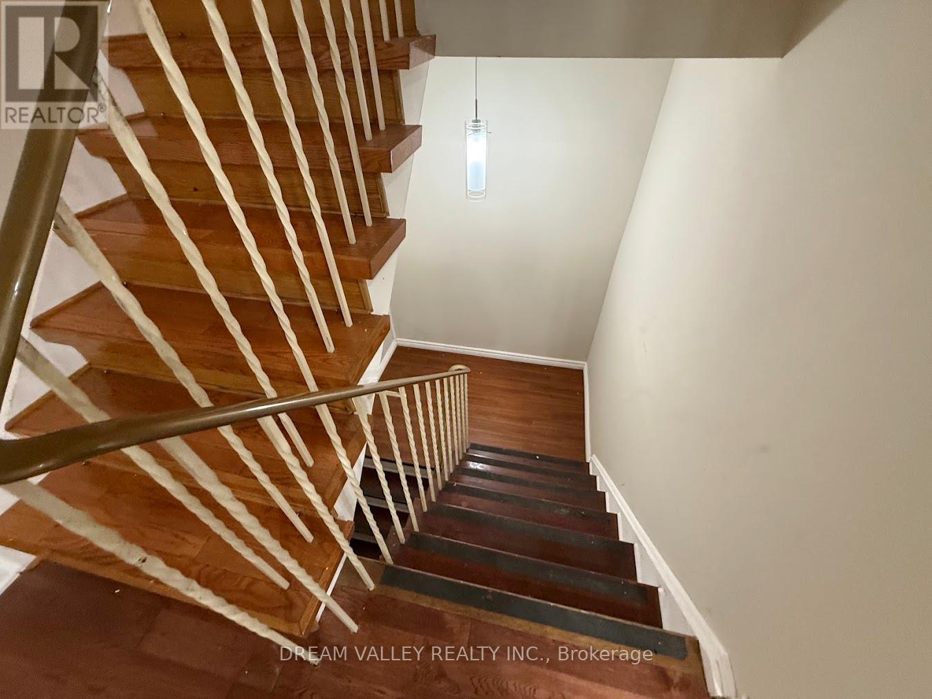 3563 Autumnleaf Crescent, Mississauga, ON - Indoor Photo Showing Other Room